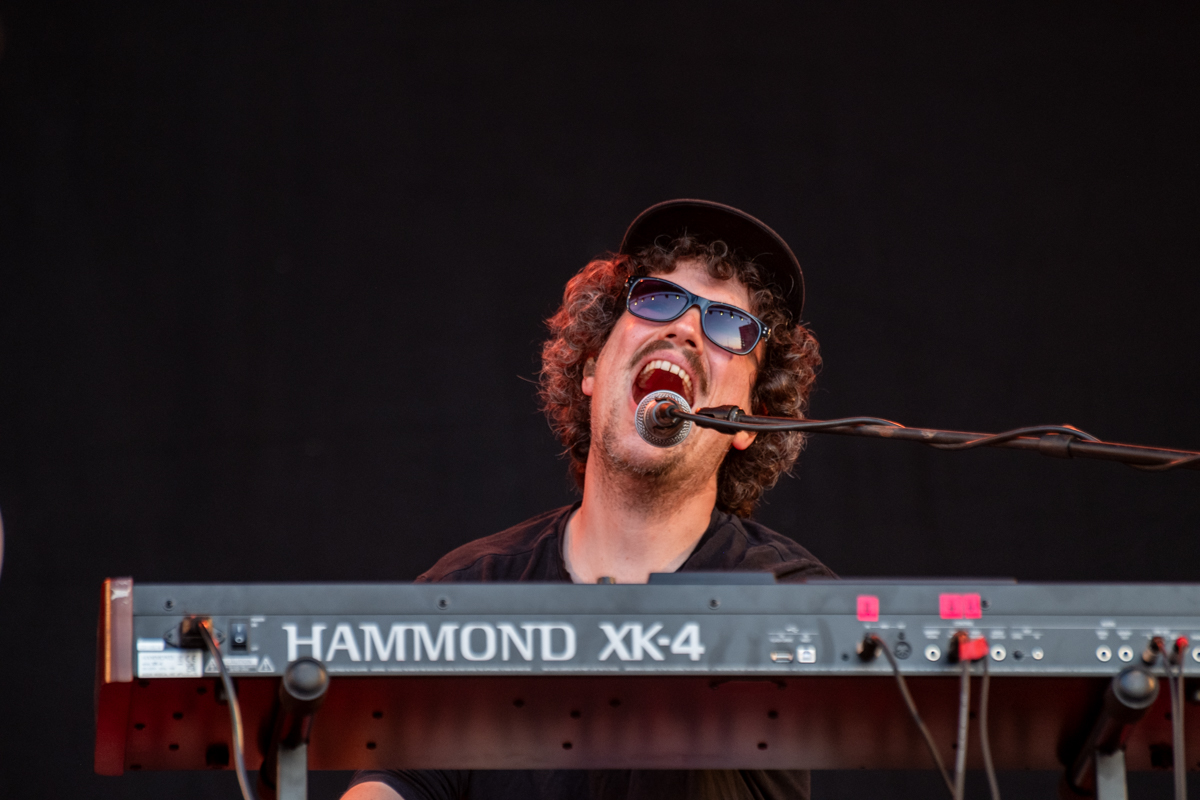 Admiral Freebee @ Kneistival, picture 8, photographed by Bart Janssens - FrontView Magazine