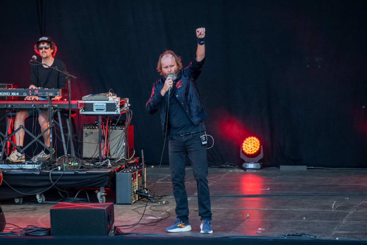 Admiral Freebee @ Kneistival, picture 11, photographed by Bart Janssens - FrontView Magazine
