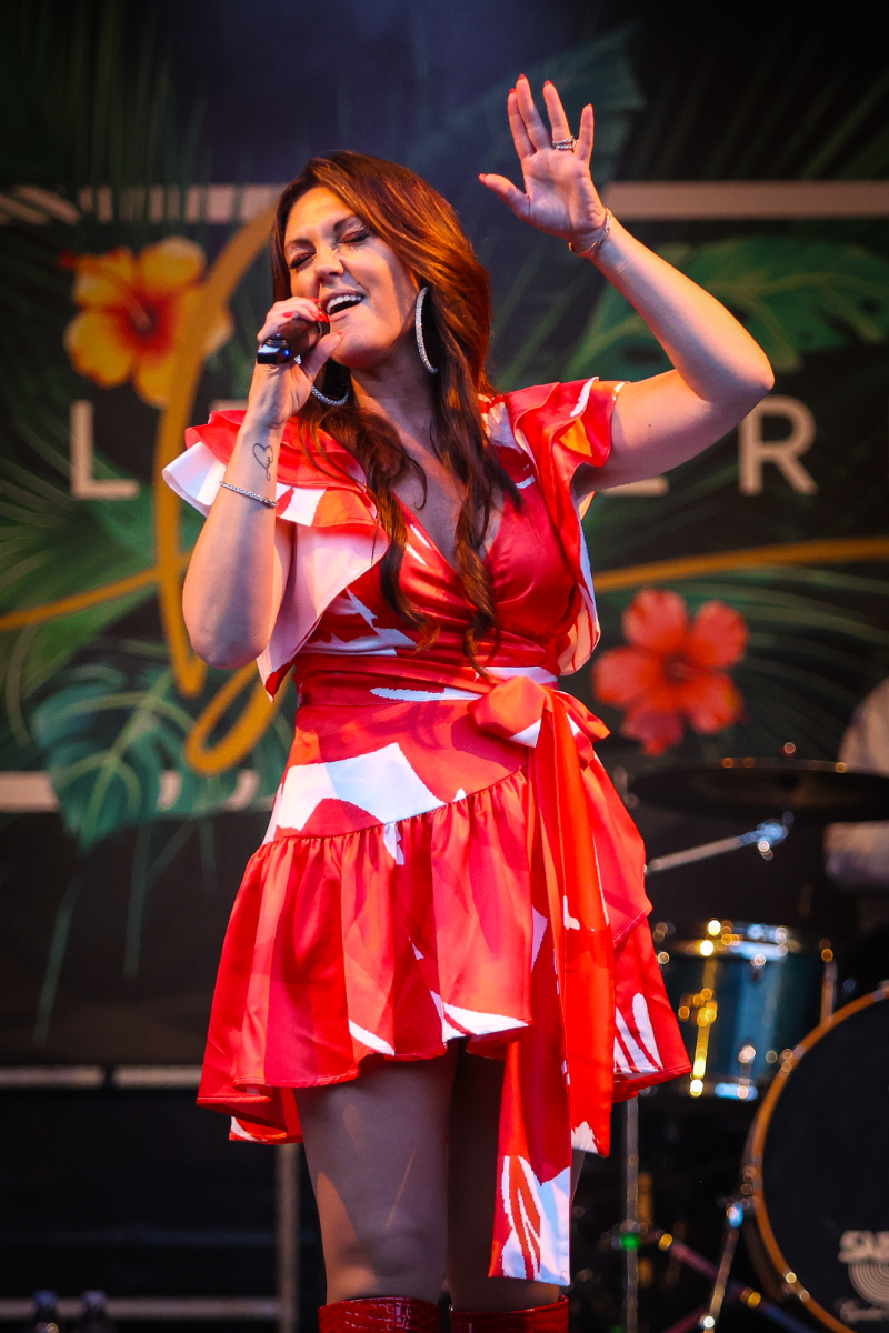 Belle Perez Fiesta Perez Live @ Zoersel, picture 2, photographed by Kitty van de Waart - FrontView Magazine