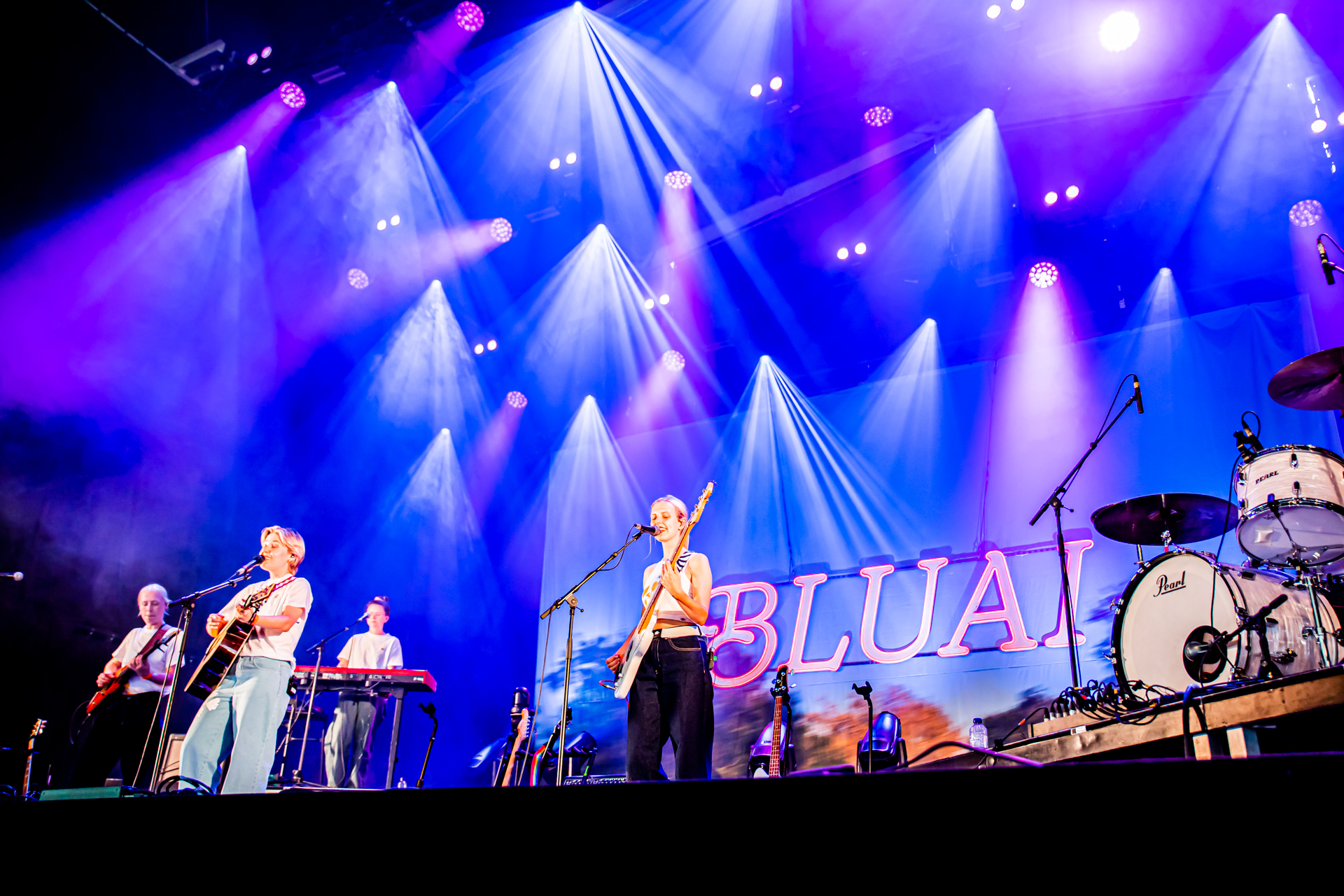 Bluai @ Rock Herk, picture 25, photographed by Leen Verlinden - FrontView Magazine