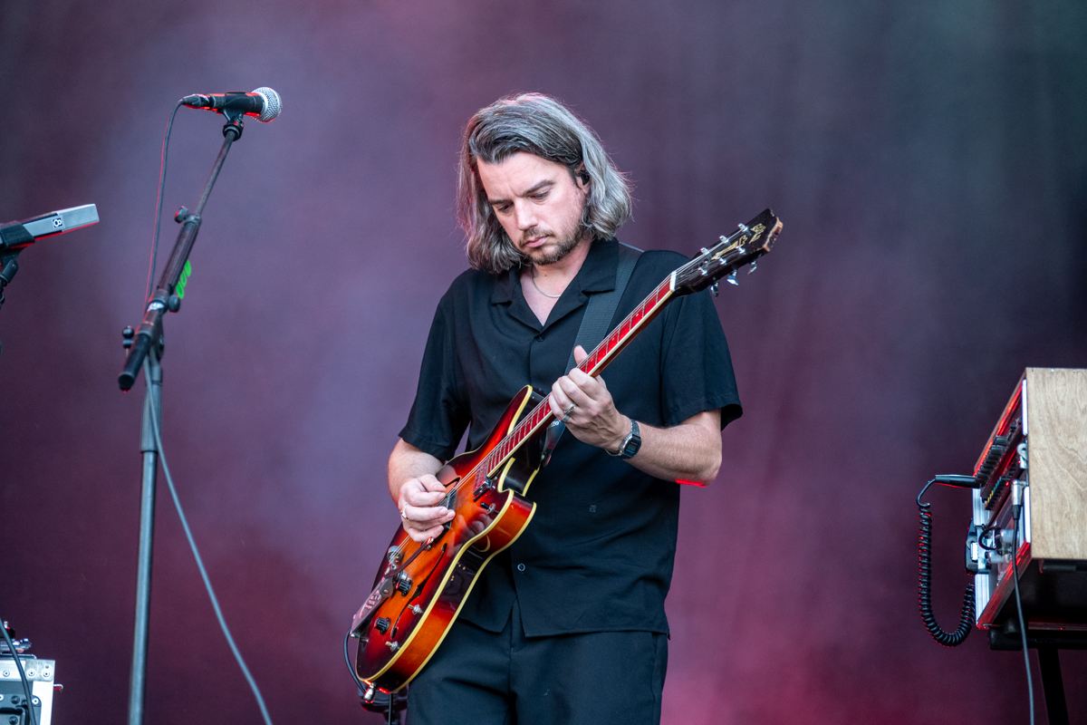 Iskander Moon @ Kneistival, picture 5, photographed by Bart Janssens - FrontView Magazine