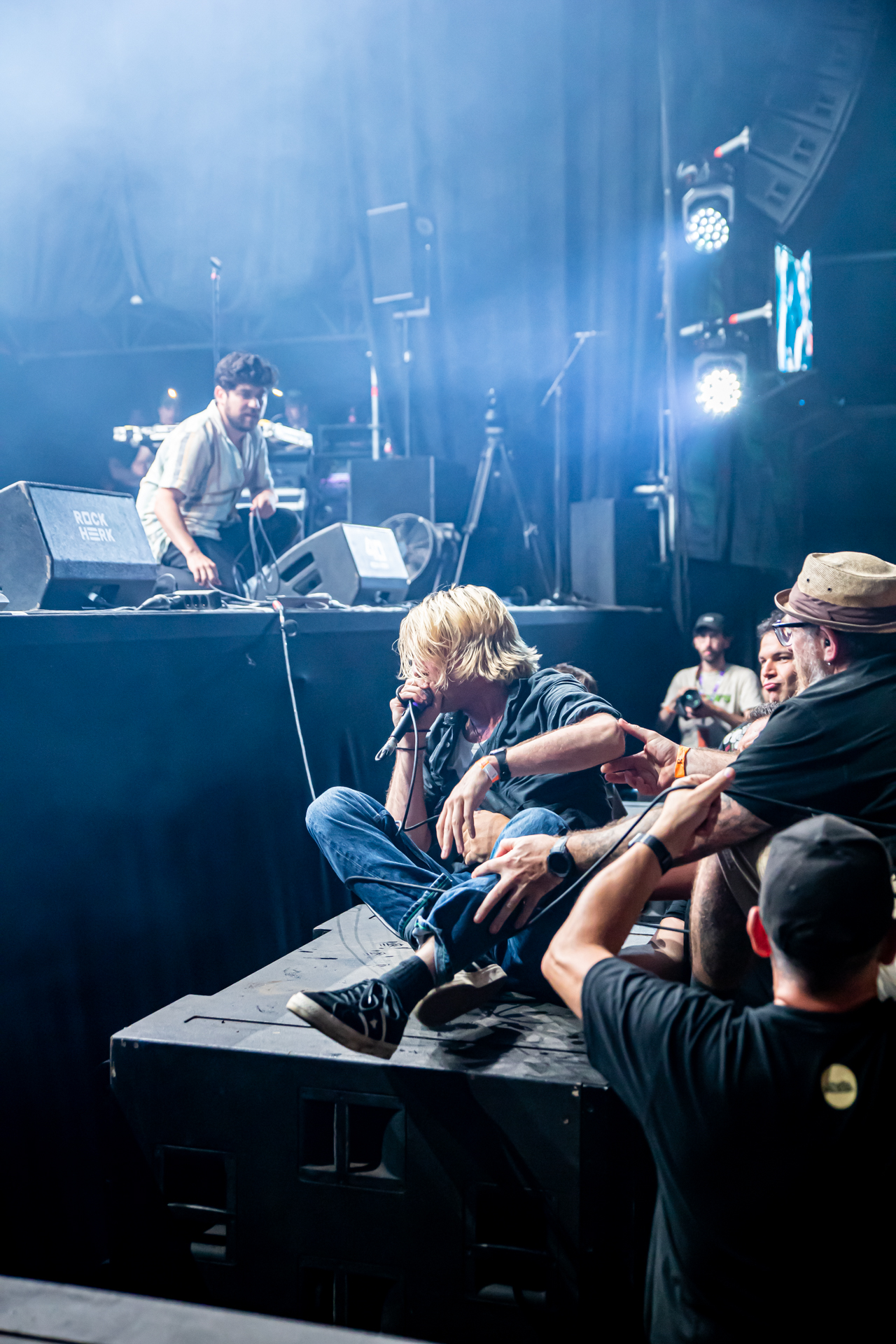 Raketkanon @ Rock Herk, picture 6, photographed by Leen Verlinden - FrontView Magazine