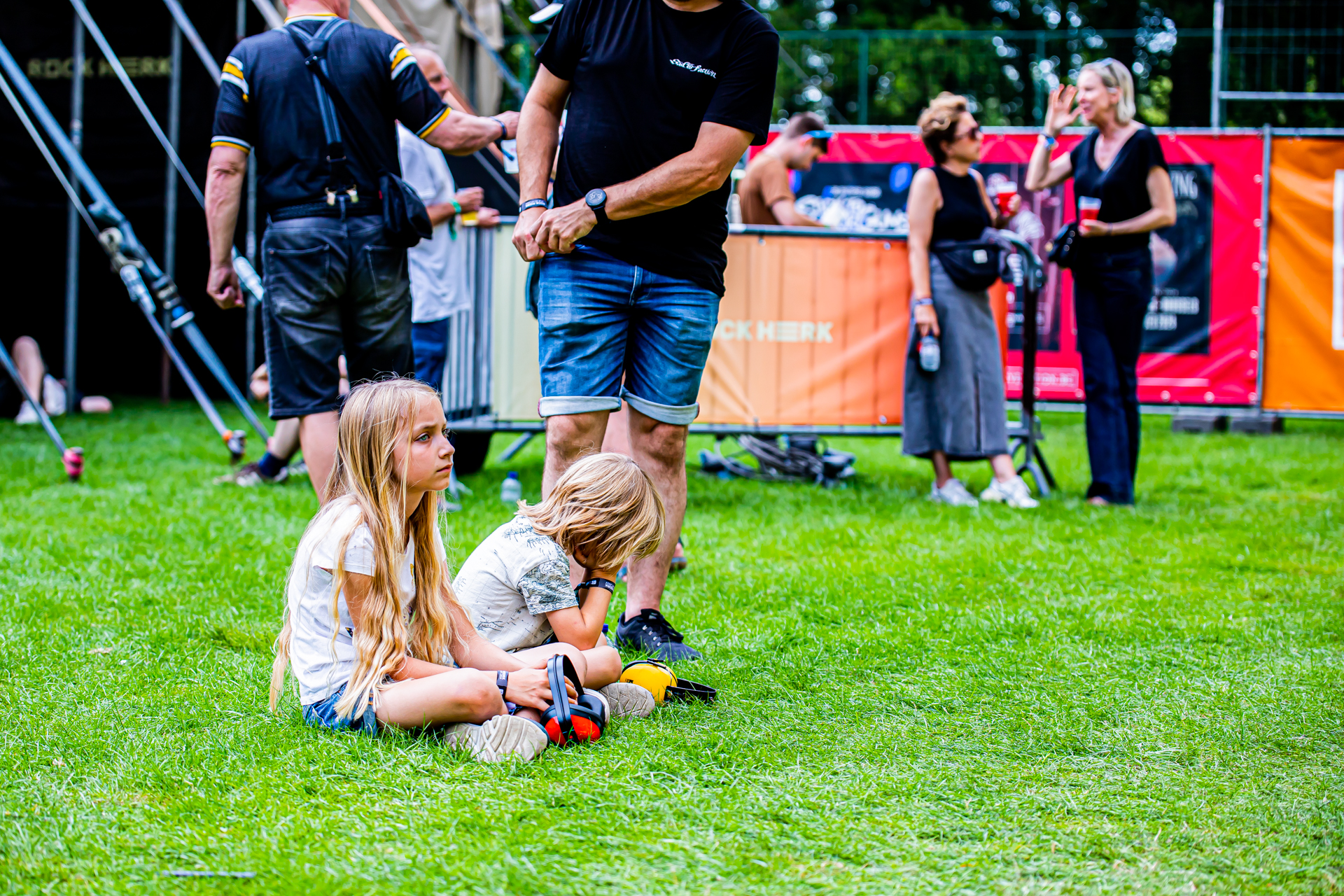 Sfeer @ Rock Herk, picture 33, photographed by Leen Verlinden - FrontView Magazine