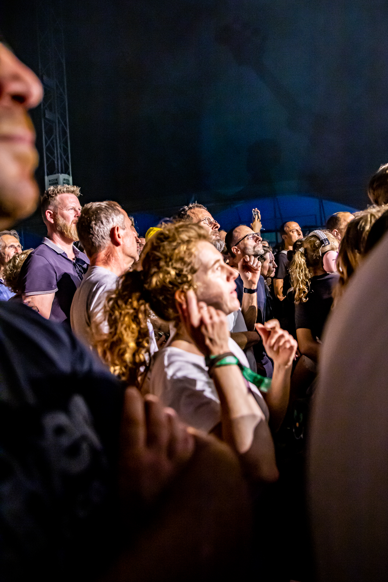 Whispering Sons @ Rock Herk, picture 4, photographed by Leen Verlinden - FrontView Magazine
