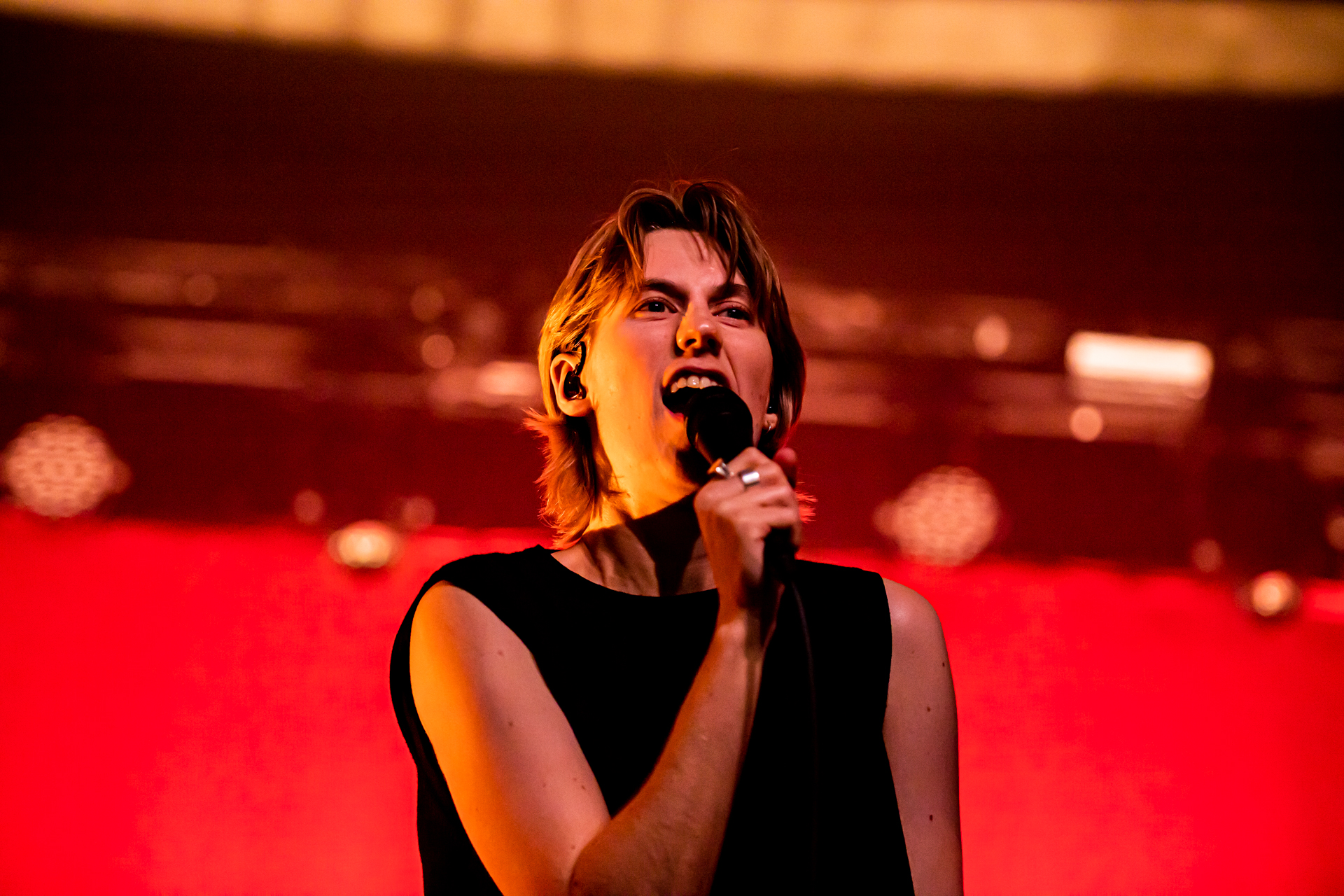 Whispering Sons @ Rock Herk, picture 6, photographed by Leen Verlinden - FrontView Magazine