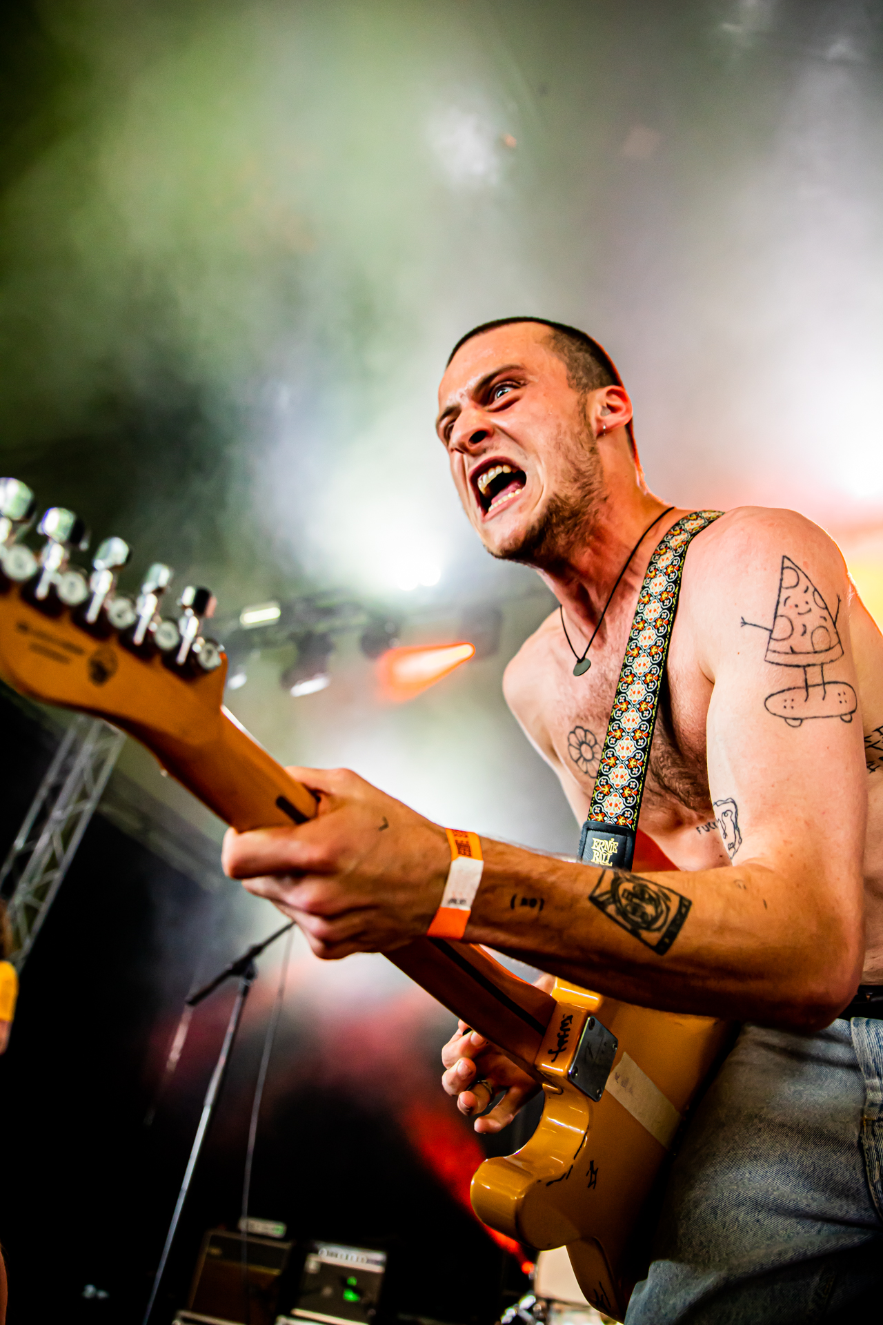 Yesnomaybe @ Rock Herk, picture 14, photographed by Leen Verlinden - FrontView Magazine