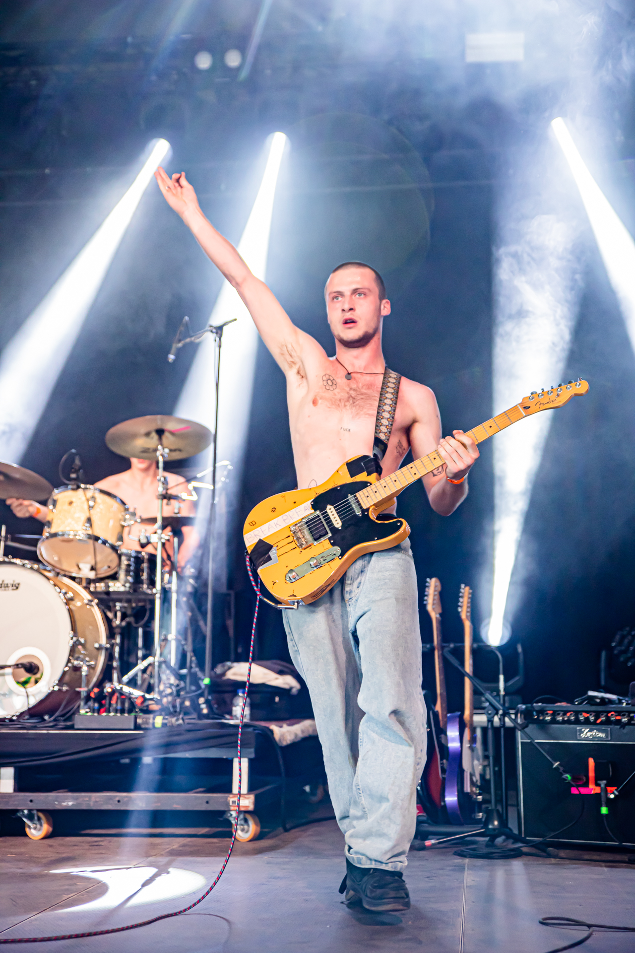 Yesnomaybe @ Rock Herk, picture 16, photographed by Leen Verlinden - FrontView Magazine