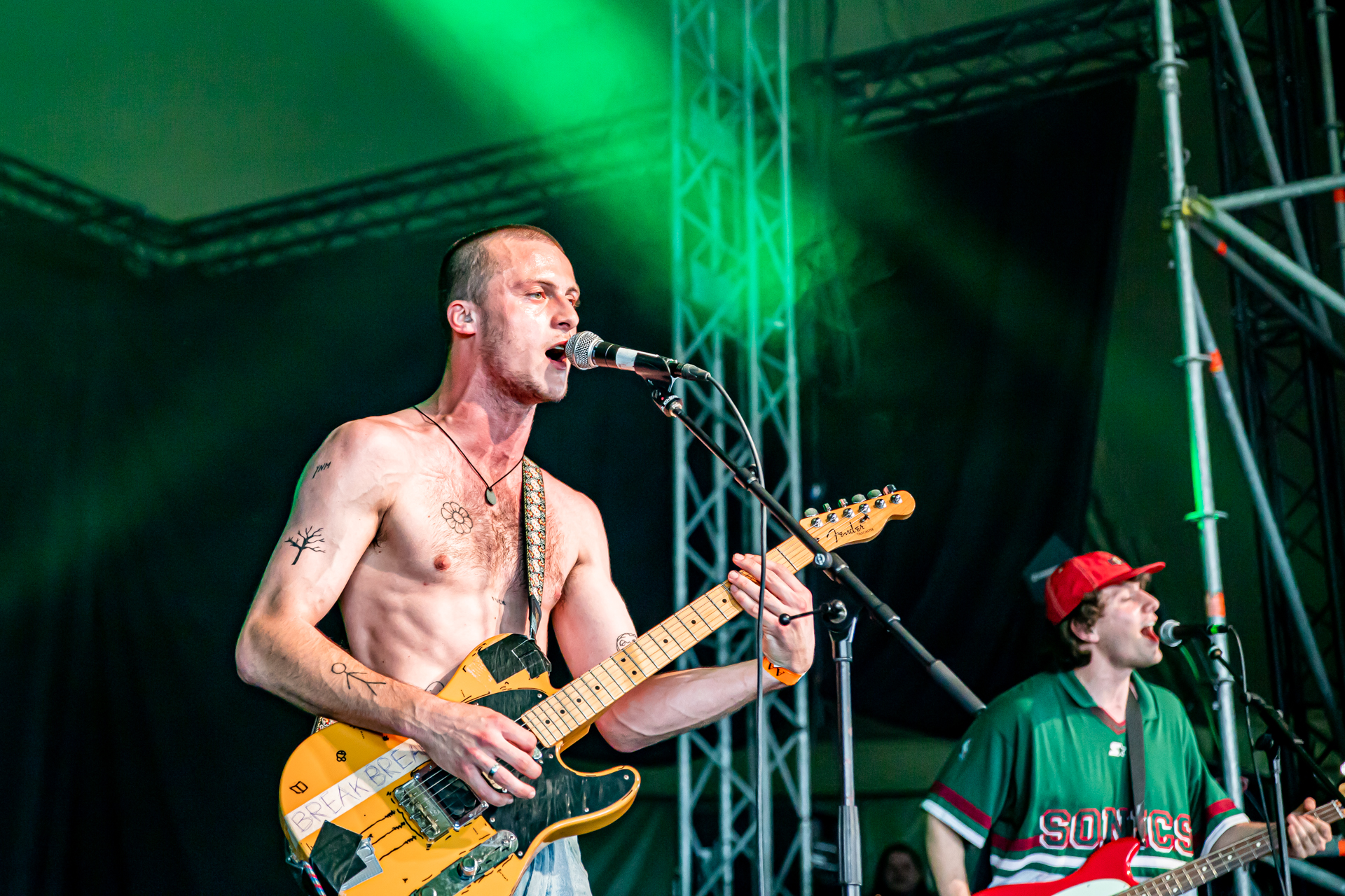Yesnomaybe @ Rock Herk, picture 20, photographed by Leen Verlinden - FrontView Magazine