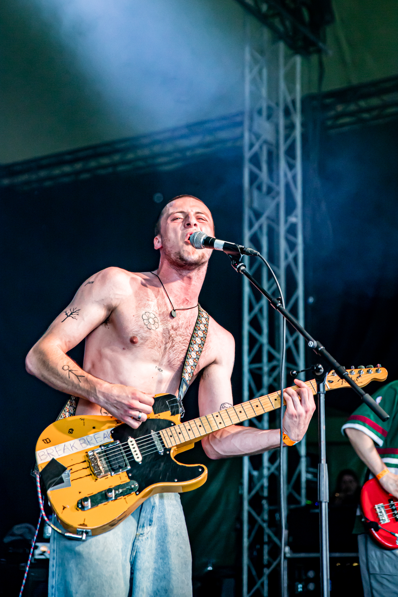 Yesnomaybe @ Rock Herk, picture 24, photographed by Leen Verlinden - FrontView Magazine