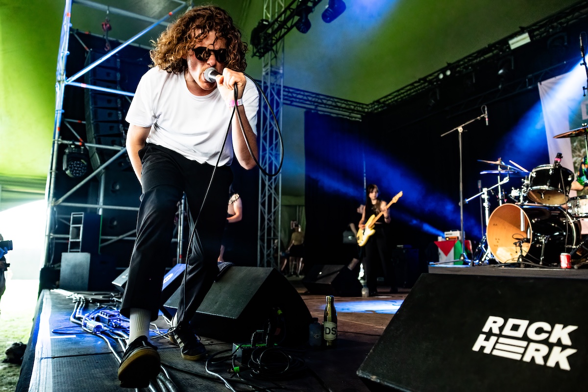 Dad Magic @ Rock Herk, picture 6, photographed by Dorien Goetschalckx - FrontView Magazine