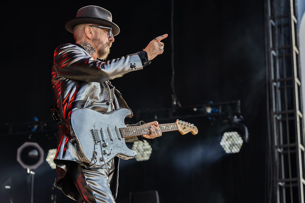Dave Stewart Eurythmics @ Beach Festival Nieuwpoort 2024 dag 2, picture 12, photographed by Marc Verdonck - FrontView Magazine