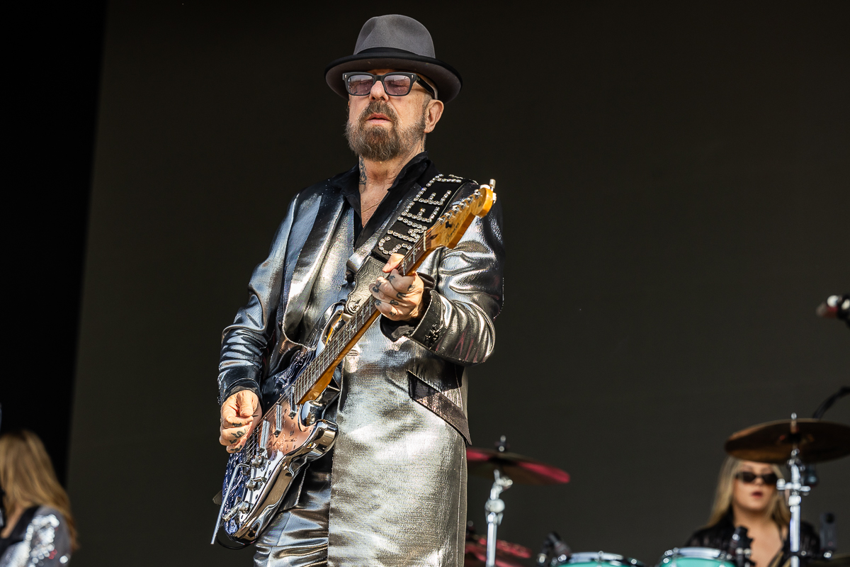 Dave Stewart Eurythmics @ Beach Festival Nieuwpoort 2024 dag 2, picture 36, photographed by Marc Verdonck - FrontView Magazine