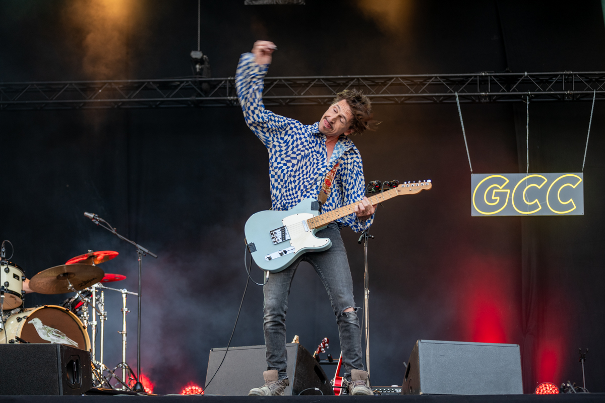 Green Crow Collective @ Kneistival, foto 11, foto's door Bart Janssens - FrontView Magazine