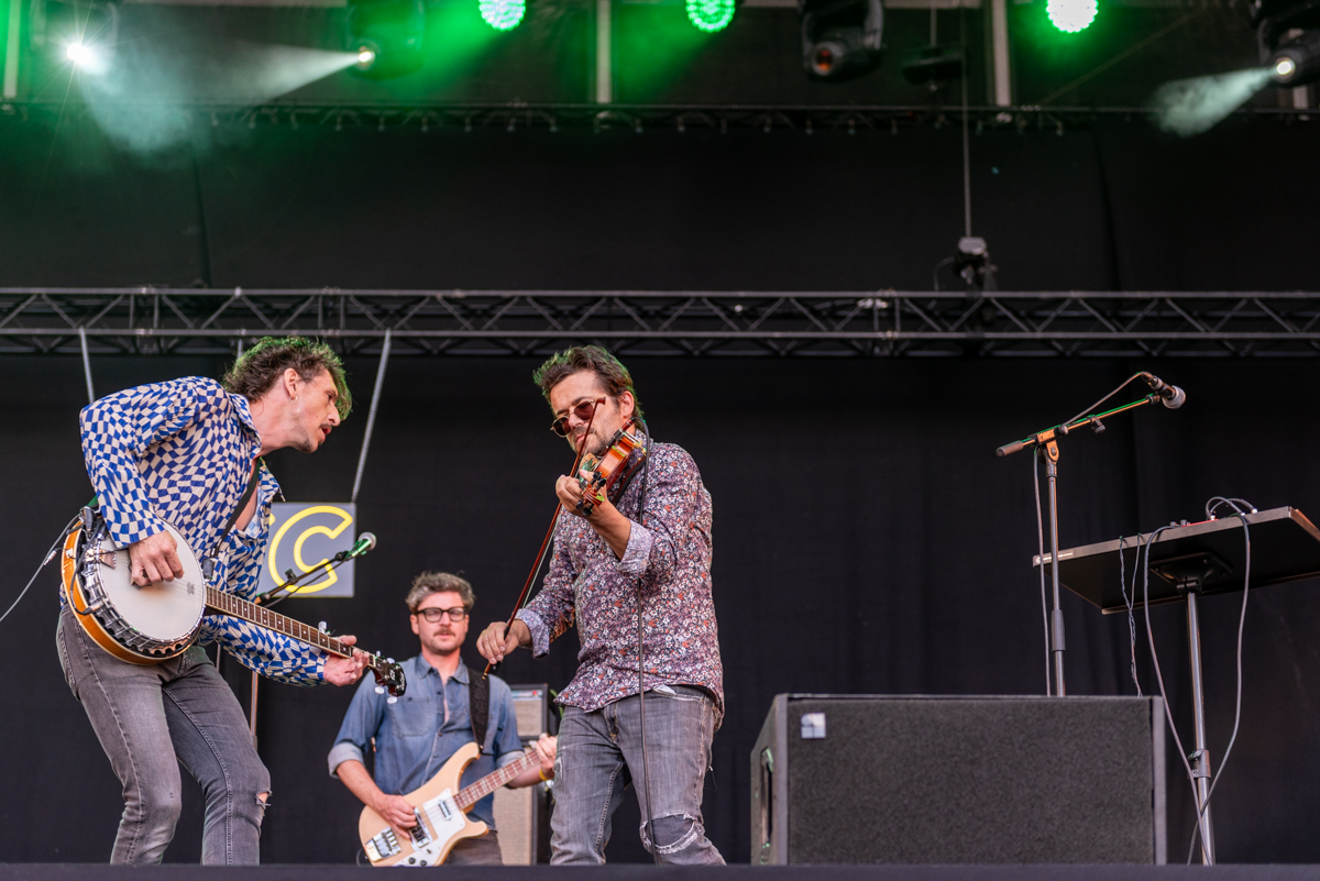 Green Crow Collective @ Kneistival, foto 17, foto's door Bart Janssens - FrontView Magazine