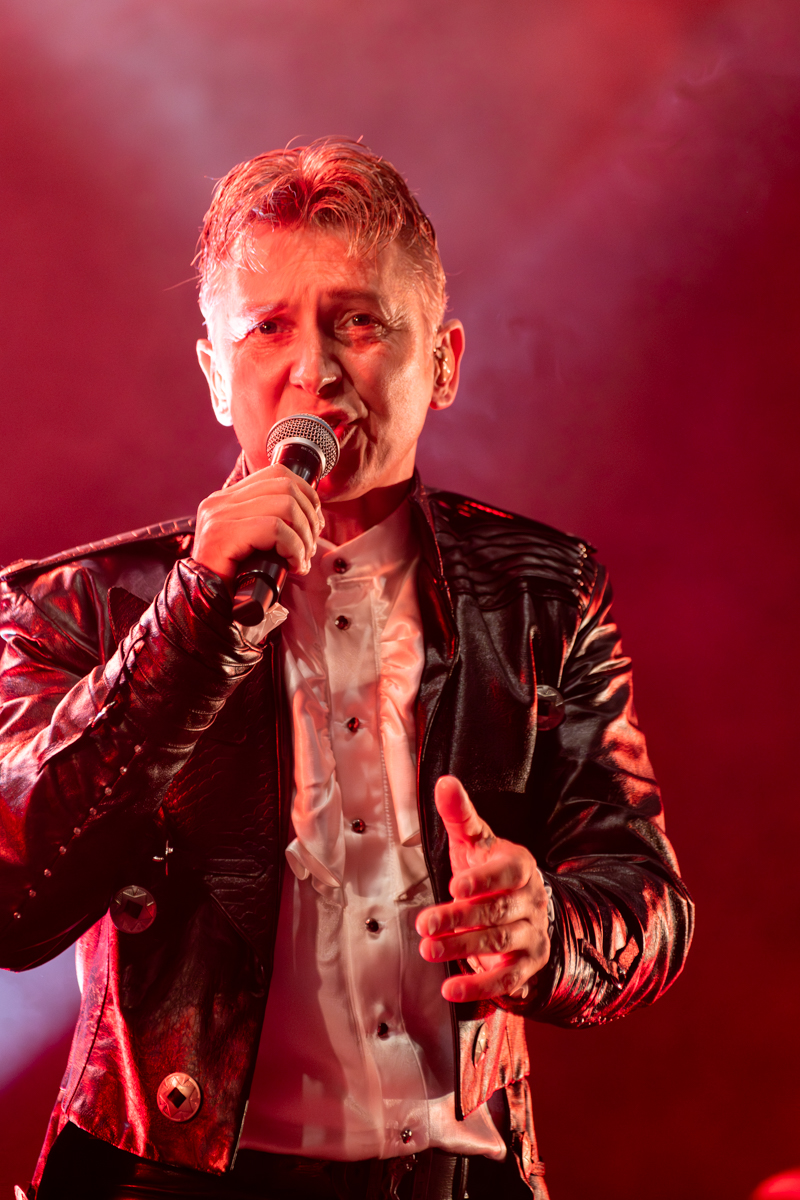 Hellmut Lotti goes metal @ Kneistival, picture 2, photographed by Bart Janssens - FrontView Magazine