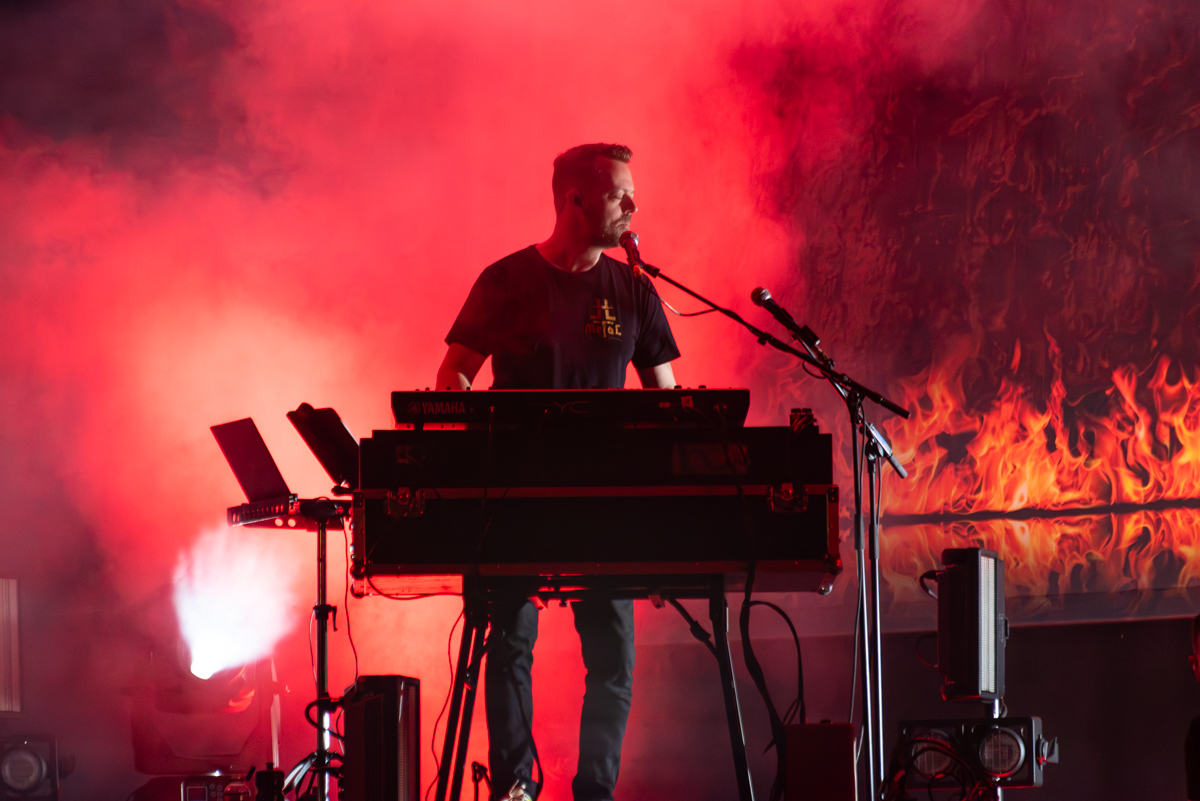 Hellmut Lotti goes metal @ Kneistival, picture 18, photographed by Bart Janssens - FrontView Magazine
