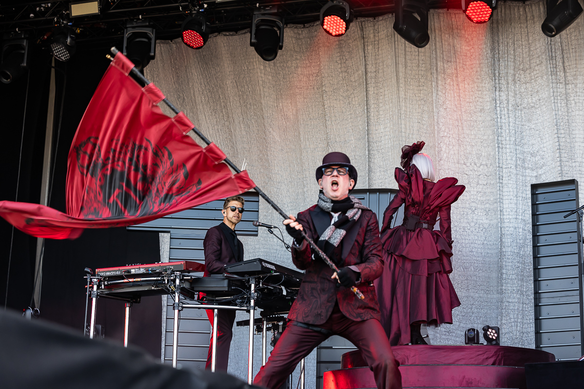Les Truttes @ Beach Festival Nieuwpoort 2024 dag 3, picture 25, photographed by Marc Verdonck - FrontView Magazine