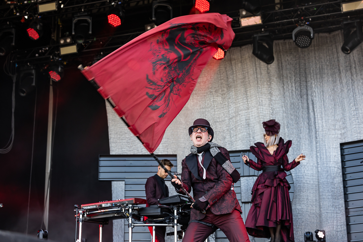 Les Truttes @ Beach Festival Nieuwpoort 2024 dag 3, picture 26, photographed by Marc Verdonck - FrontView Magazine