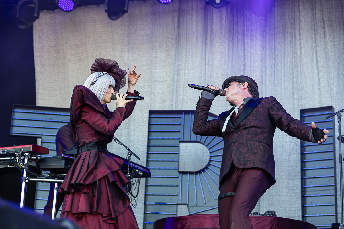 Les Truttes @ Beach Festival Nieuwpoort 2024 dag 3, picture 38, photographed by Marc Verdonck - FrontView Magazine