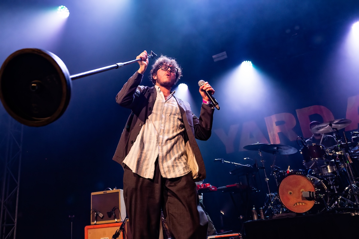 Yard Act @ Rock Herk, picture 4, photographed by Dorien Goetschalckx - FrontView Magazine