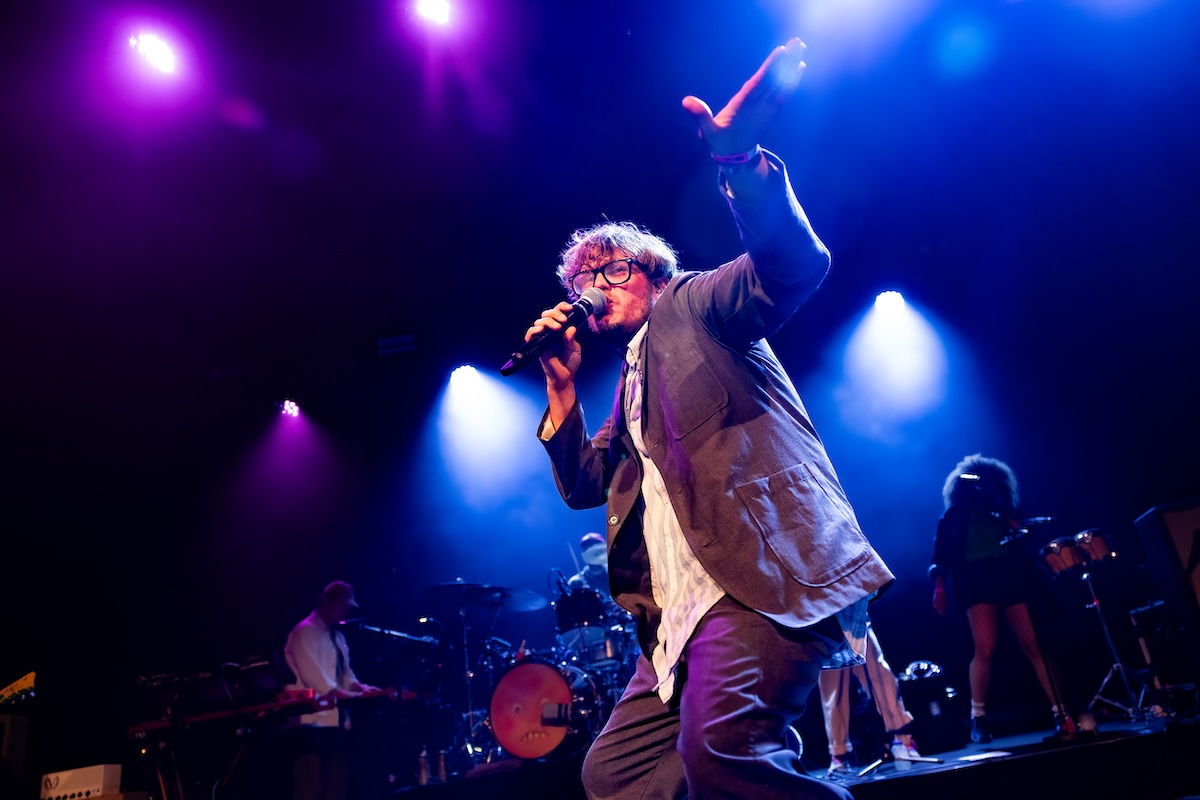 Yard Act @ Rock Herk, picture 8, photographed by Dorien Goetschalckx - FrontView Magazine