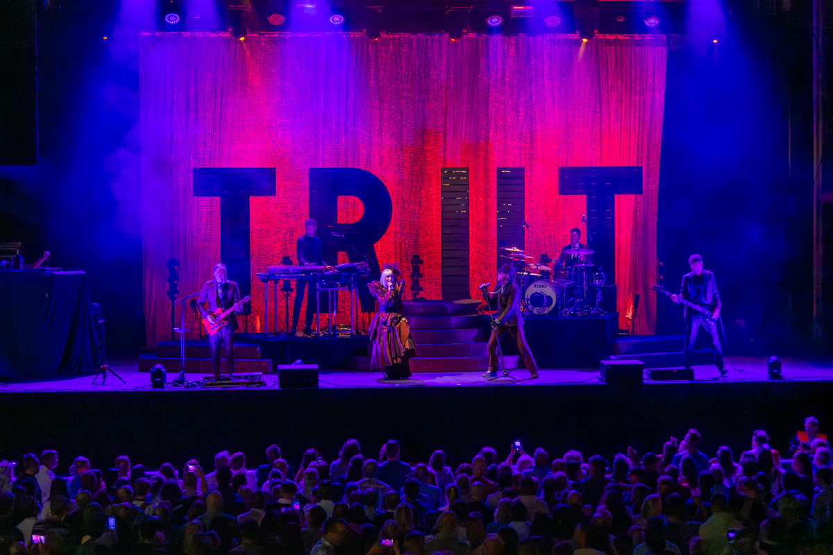 Les Truttes @ Kneistival, picture 8, photographed by Bart Janssens - FrontView Magazine