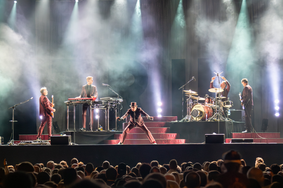 Les Truttes @ Kneistival, picture 11, photographed by Bart Janssens - FrontView Magazine