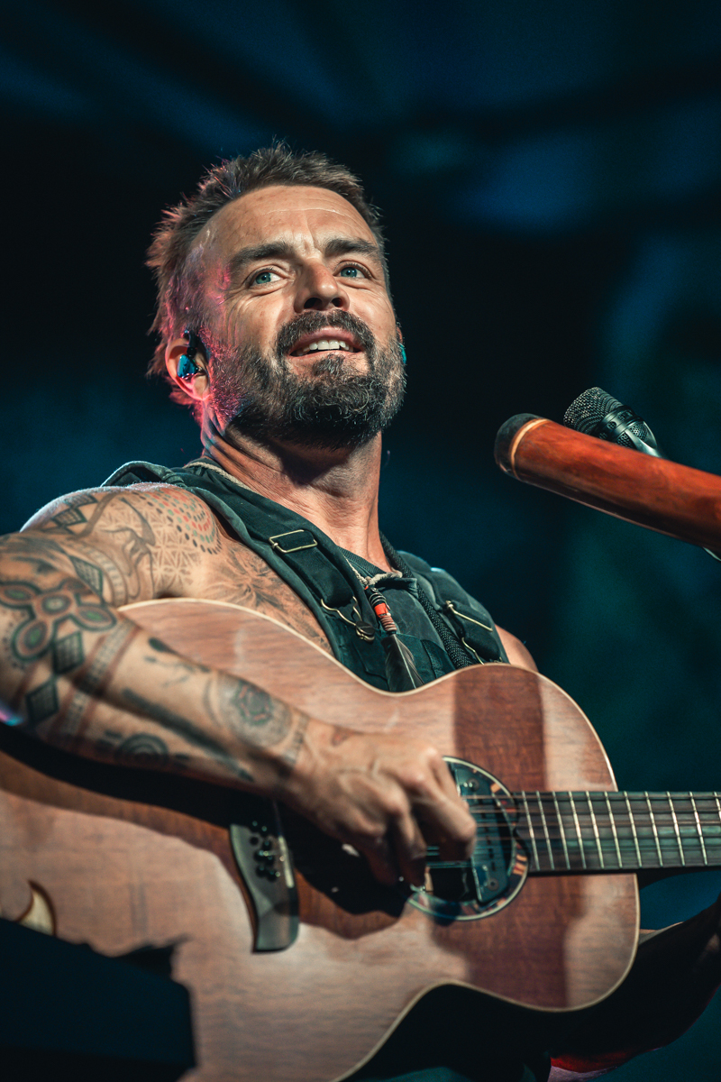 Xavier Rudd @ OLT Rivierenhof, picture 15, photographed by Jelle Meersschaut - FrontView Magazine