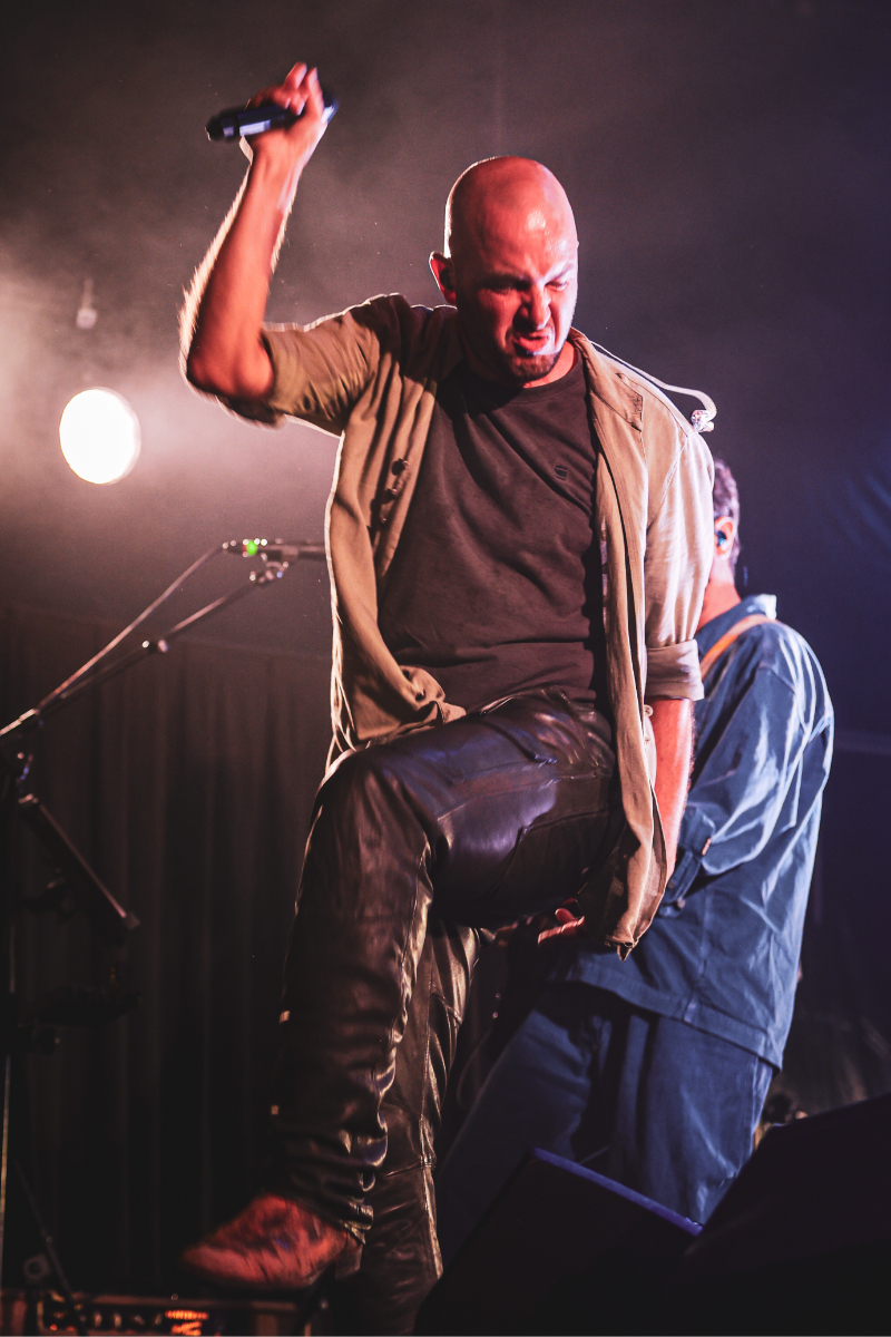 Stan Van Samang @ Gentse Feesten 2024, picture 18, photographed by Kitty van de Waart - FrontView Magazine