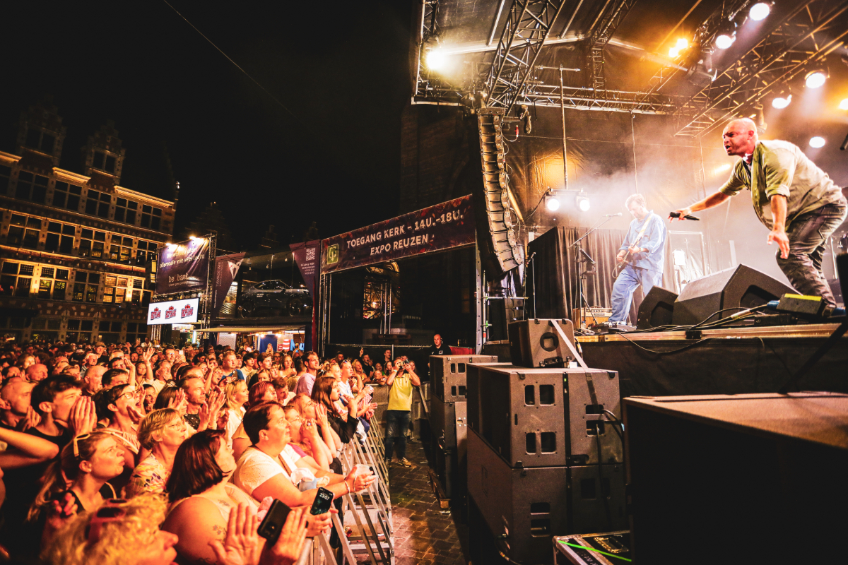 Stan Van Samang @ Gentse Feesten 2024, picture 34, photographed by Kitty van de Waart - FrontView Magazine