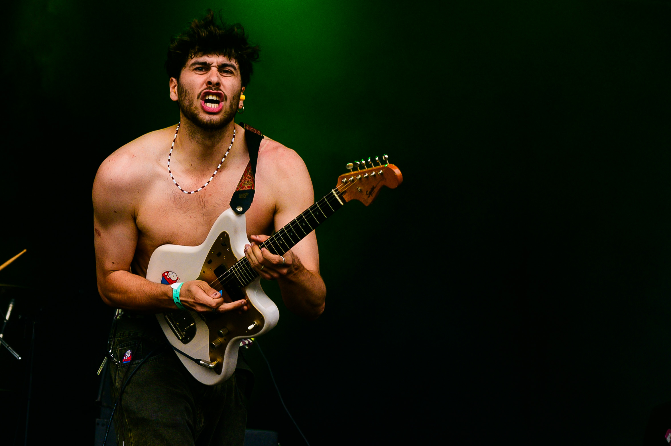 Barno Koevoet & The Duijmschpijkers @ rock Olmen, picture 7, photographed by Gert Daemen - FrontView Magazine