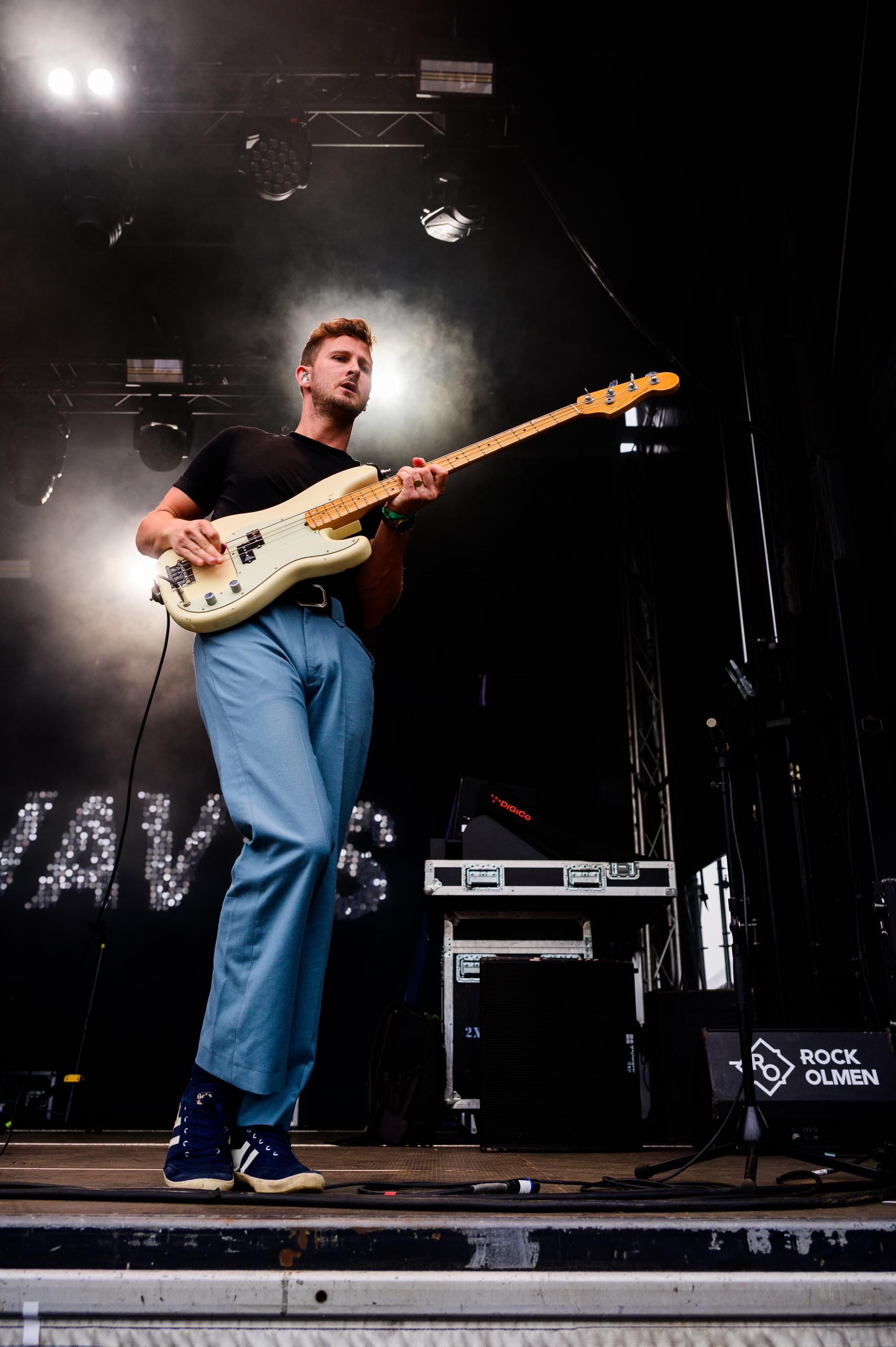 Circa Waves @ Rock Olmen, picture 4, photographed by Gert Daemen - FrontView Magazine