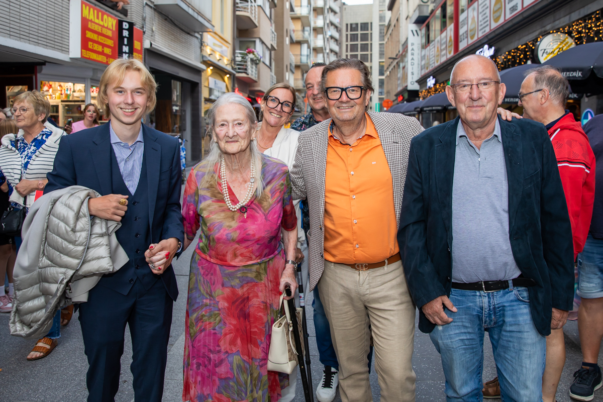 Première Hot Summer Night - Red Carpet Het Witte Paard, picture 19, photographed by Goele Bormans - FrontView Magazine