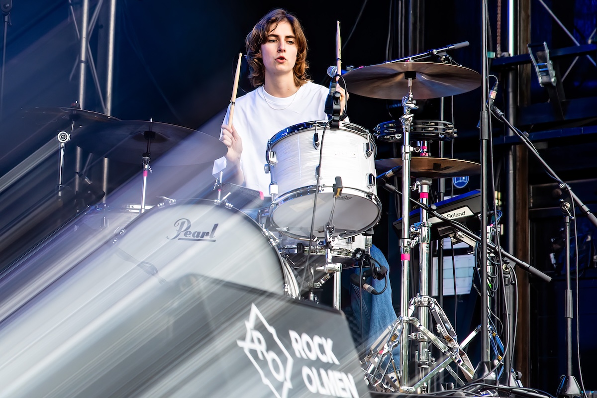 Bluai @ Rock Olmen, picture 2, photographed by Dorien Goetschalckx - FrontView Magazine