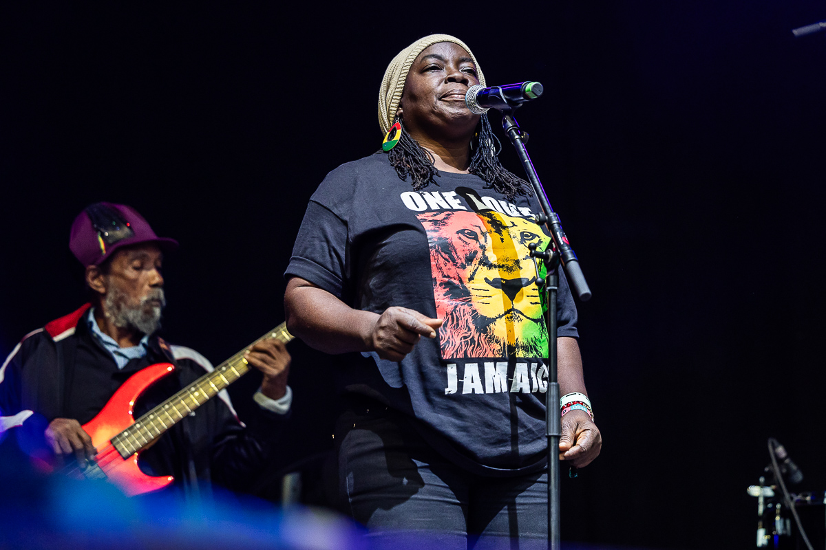 Black Uhuru @ Sfinks Mixed 2024 zondag, picture 4, photographed by Marc Verdonck - FrontView Magazine
