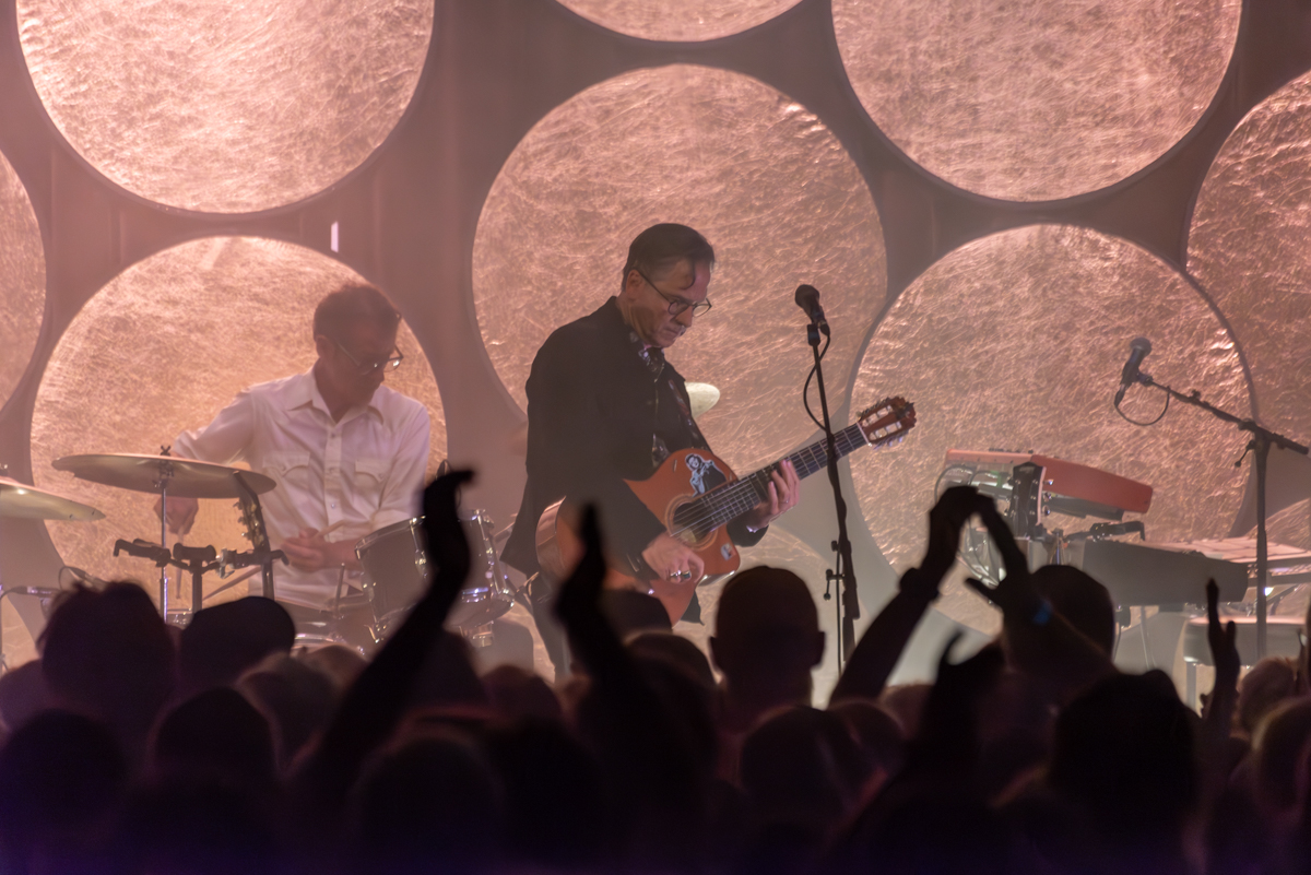 Calexico @ De Casino, foto 22, foto's door Bart Janssens - FrontView Magazine