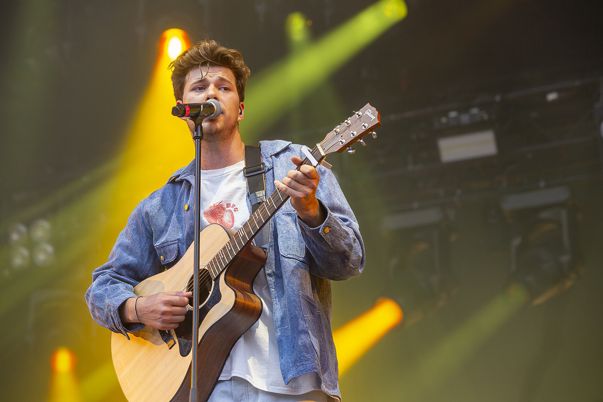Berre @ Lokerse Feesten 2024, picture 11, photographed by Edwin Houdevelt - FrontView Magazine