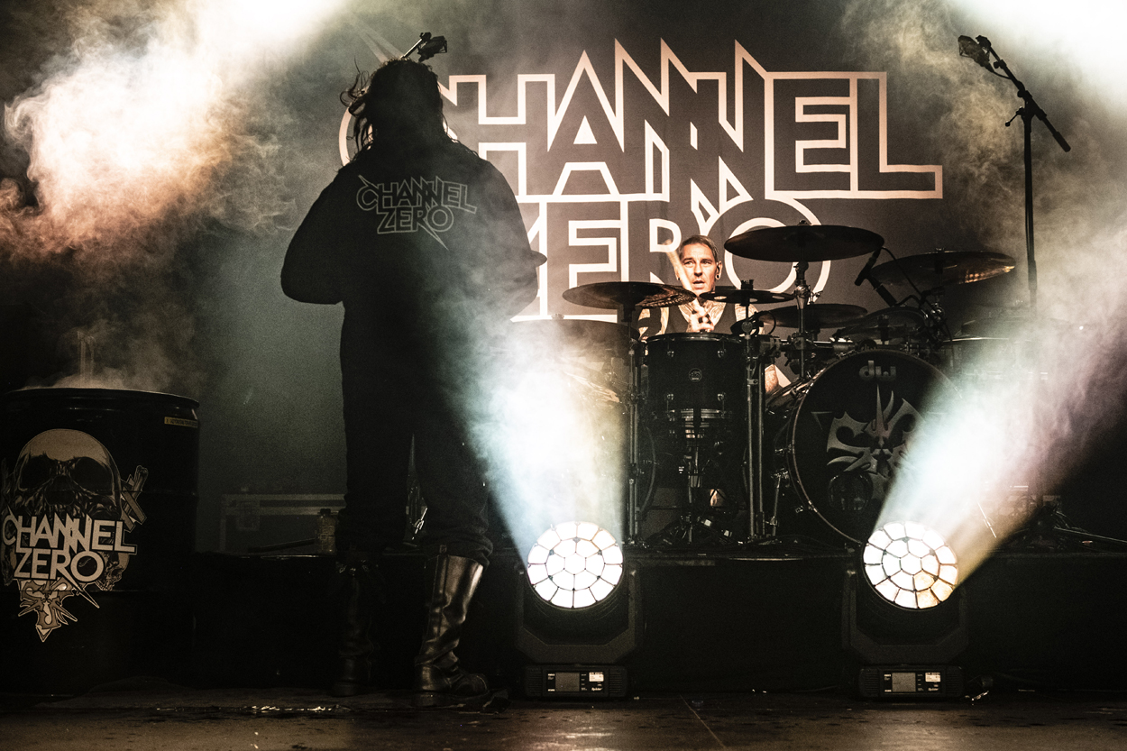 Channel Zero @ OLT Rivierenhof, picture 7, photographed by Sandra Van Watermeulen - FrontView Magazine