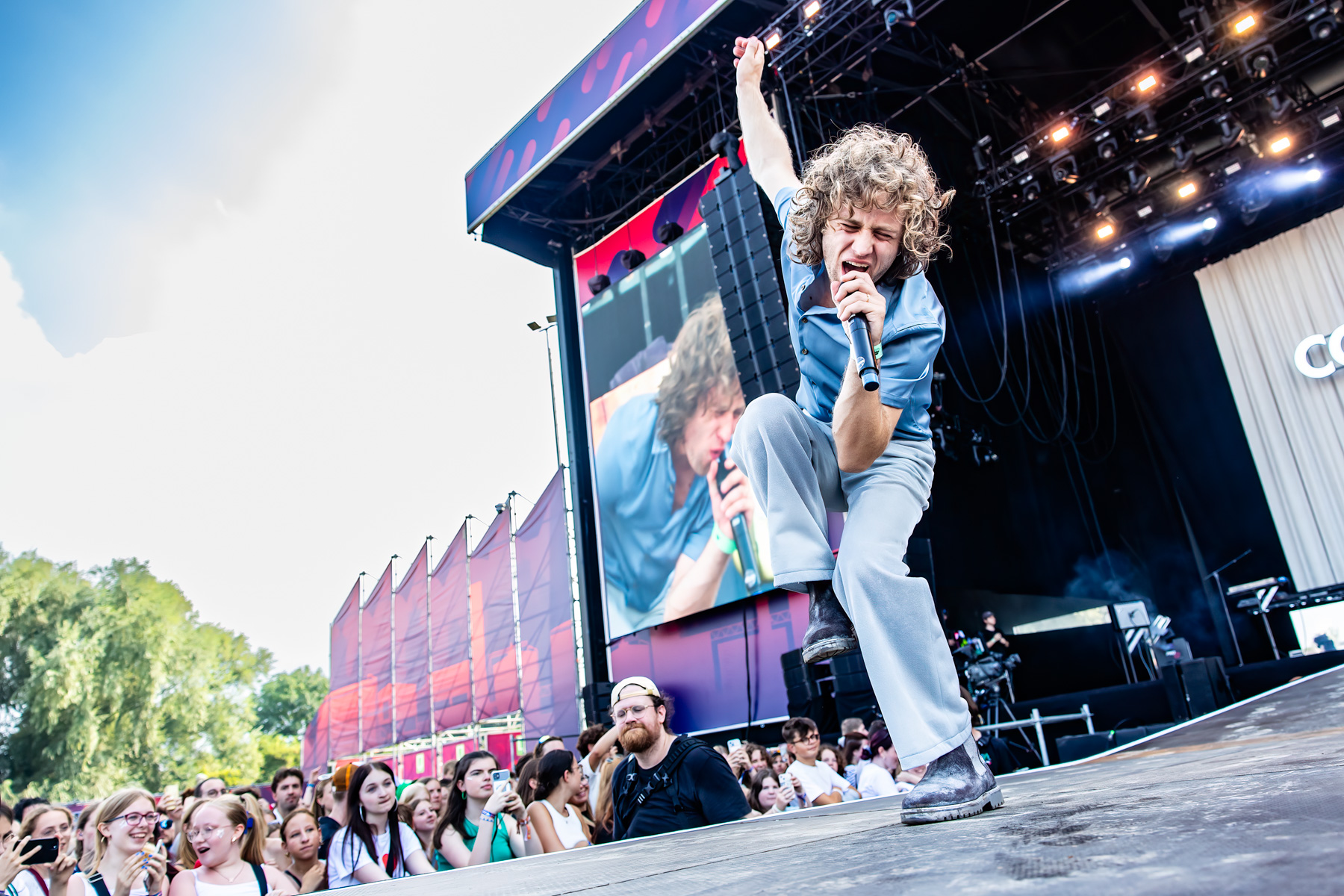 Compact Disk Dummies @ Suikerrock, picture 2, photographed by Dorien Goetschalckx - FrontView Magazine