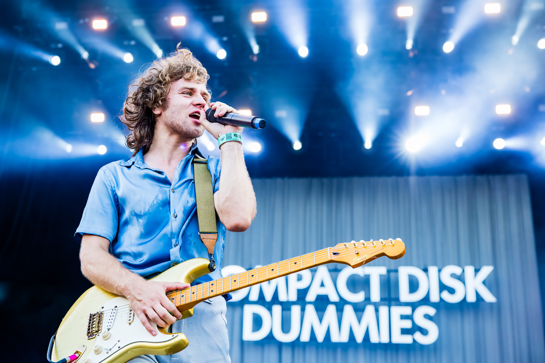 Compact Disk Dummies @ Suikerrock, picture 11, photographed by Dorien Goetschalckx - FrontView Magazine