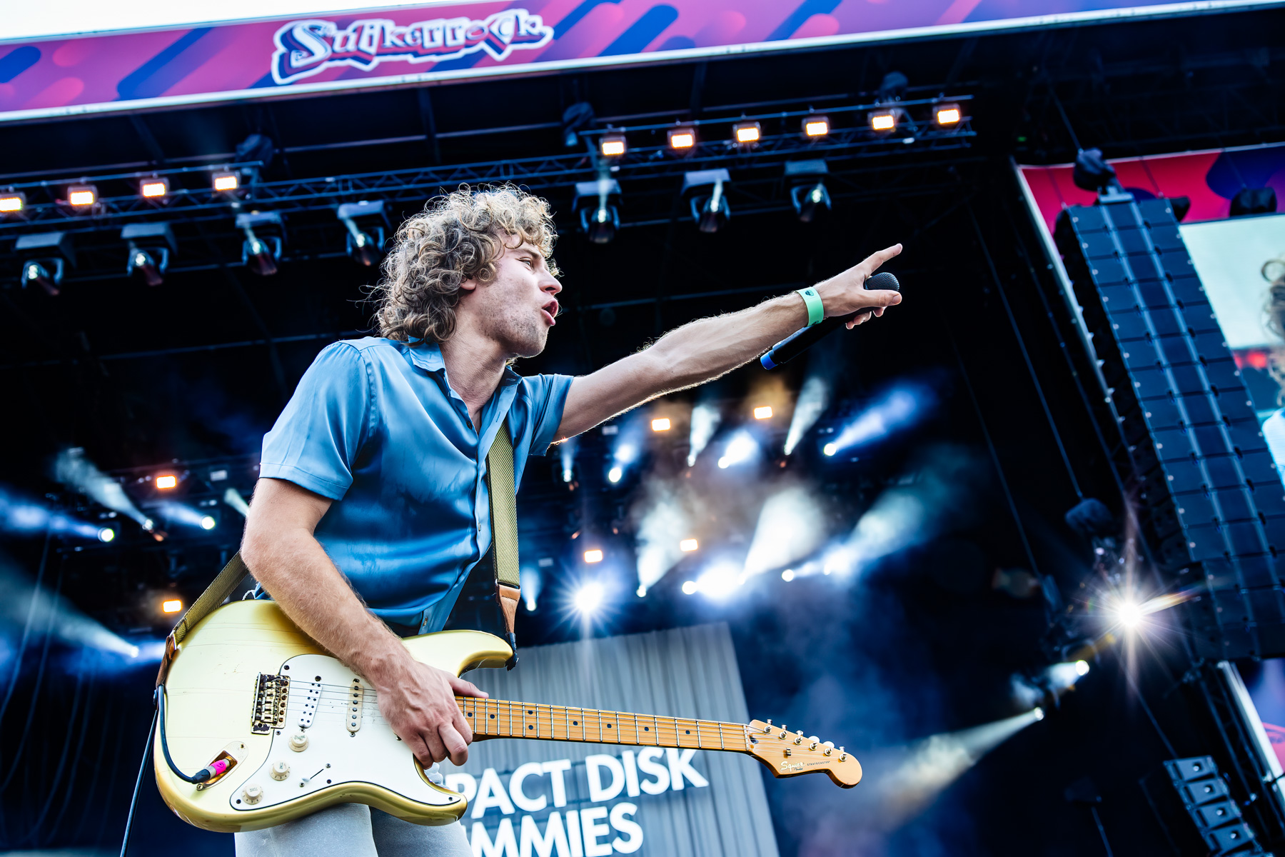 Compact Disk Dummies @ Suikerrock, picture 12, photographed by Dorien Goetschalckx - FrontView Magazine