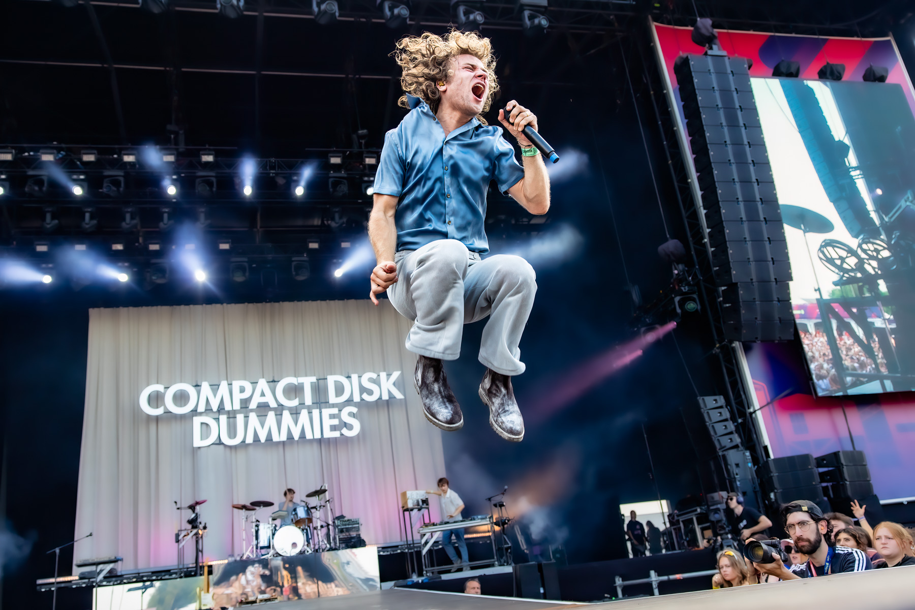 Compact Disk Dummies @ Suikerrock, picture 13, photographed by Dorien Goetschalckx - FrontView Magazine