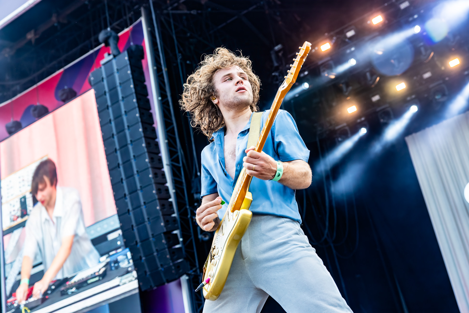 Compact Disk Dummies @ Suikerrock, picture 15, photographed by Dorien Goetschalckx - FrontView Magazine