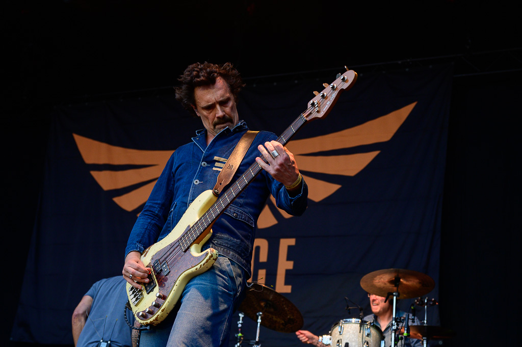 K's Choice @ Summer Sessions, foto 5, foto's door Gert Daemen - FrontView Magazine