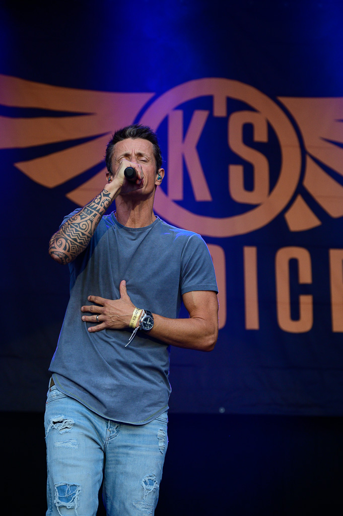 K's Choice @ Summer Sessions, foto 10, foto's door Gert Daemen - FrontView Magazine