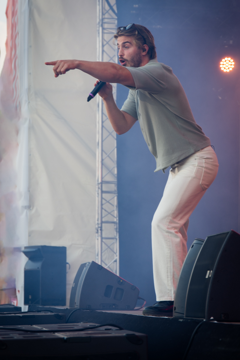 Maksim Stojanac @ Down By The Sea, picture 10, photographed by Jurgen Van De Maele - FrontView Magazine