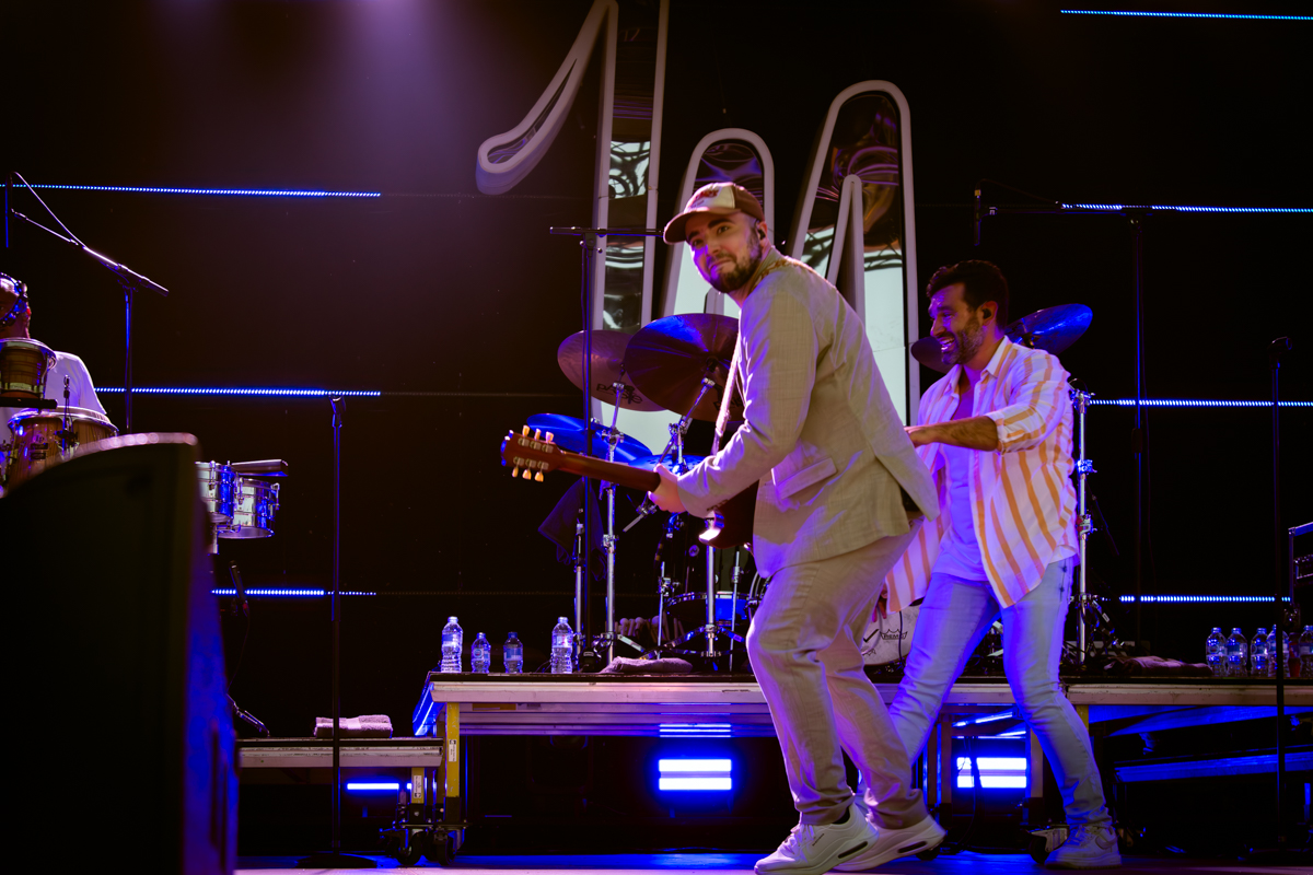 Metejoor @ Down By The Sea, picture 18, photographed by Jurgen Van De Maele - FrontView Magazine