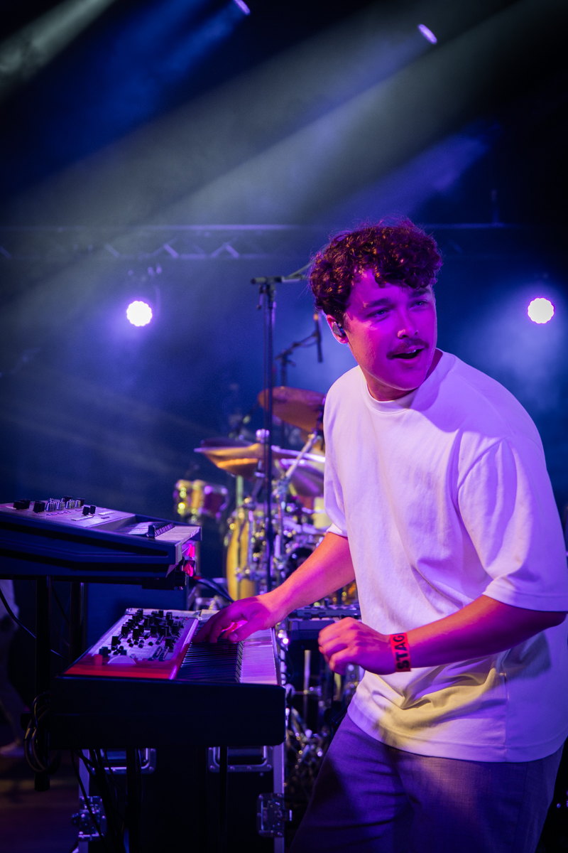 Metejoor @ Down By The Sea, picture 39, photographed by Jurgen Van De Maele - FrontView Magazine