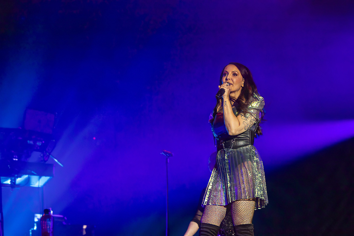 Regi Live ft Linda & guests @ Lokerse Feesten 2024, picture 33, photographed by Edwin Houdevelt - FrontView Magazine