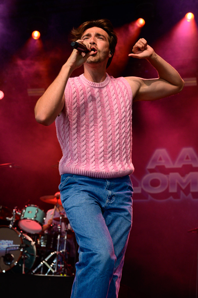 Aaron Blommaert @ Paal op Stelten, picture 3, photographed by Gert Daemen - FrontView Magazine